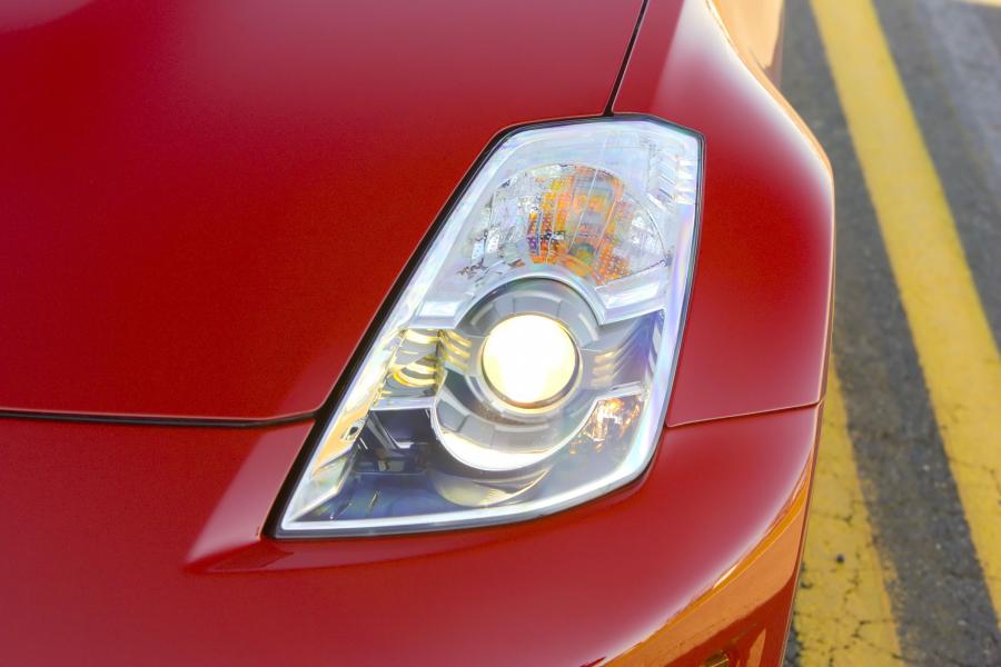 Детали экстерьера Nissan 350Z Nismo 2007 года  (NA) (фото 30 из 34)